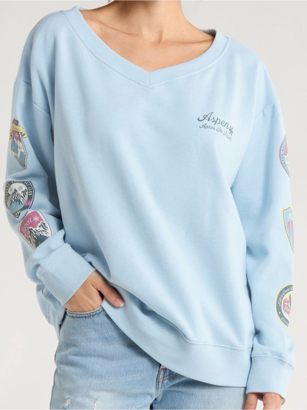 ✅“Hi Res”Après Ski Resort
Sweatshirt Aspen V-Neck Pullover Sweatshirt